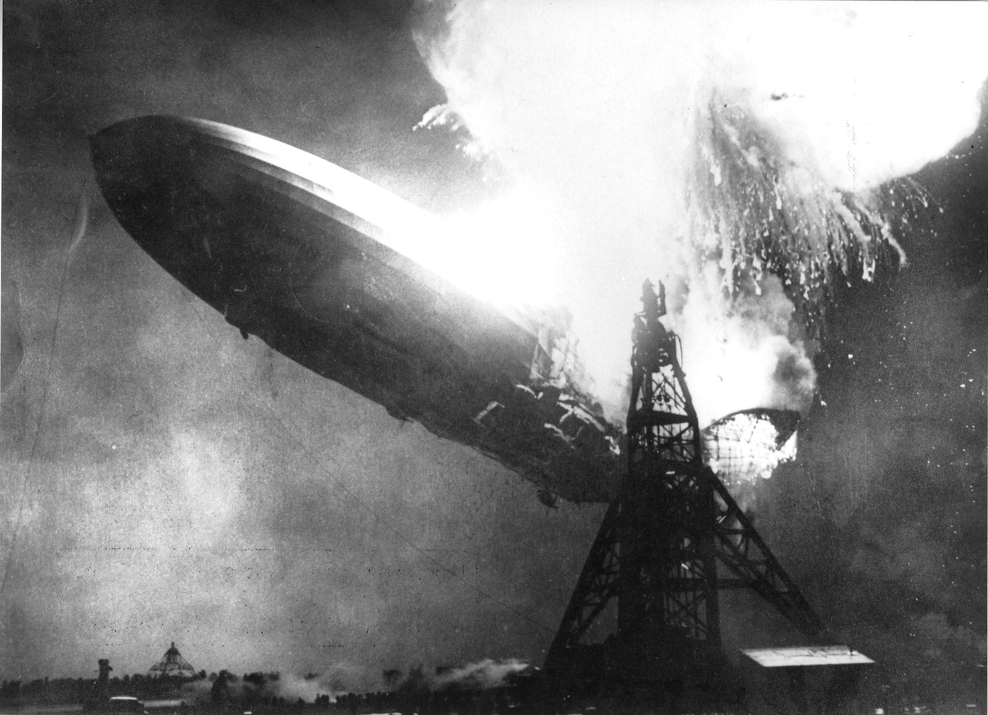 Part II: LZ 129 “Hindenburg” - the world's largest zeppelin in ...